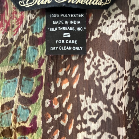 Tunic - Picture 5 of 5